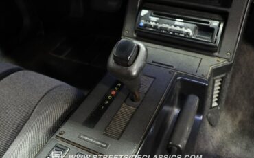 Chevrolet-Camaro-1990-Convertible-37