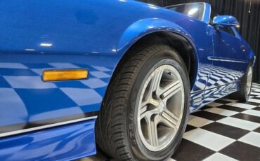 Chevrolet-Camaro-1990-Hatchback-11