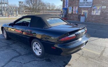 Chevrolet-Camaro-1994-Convertible-1