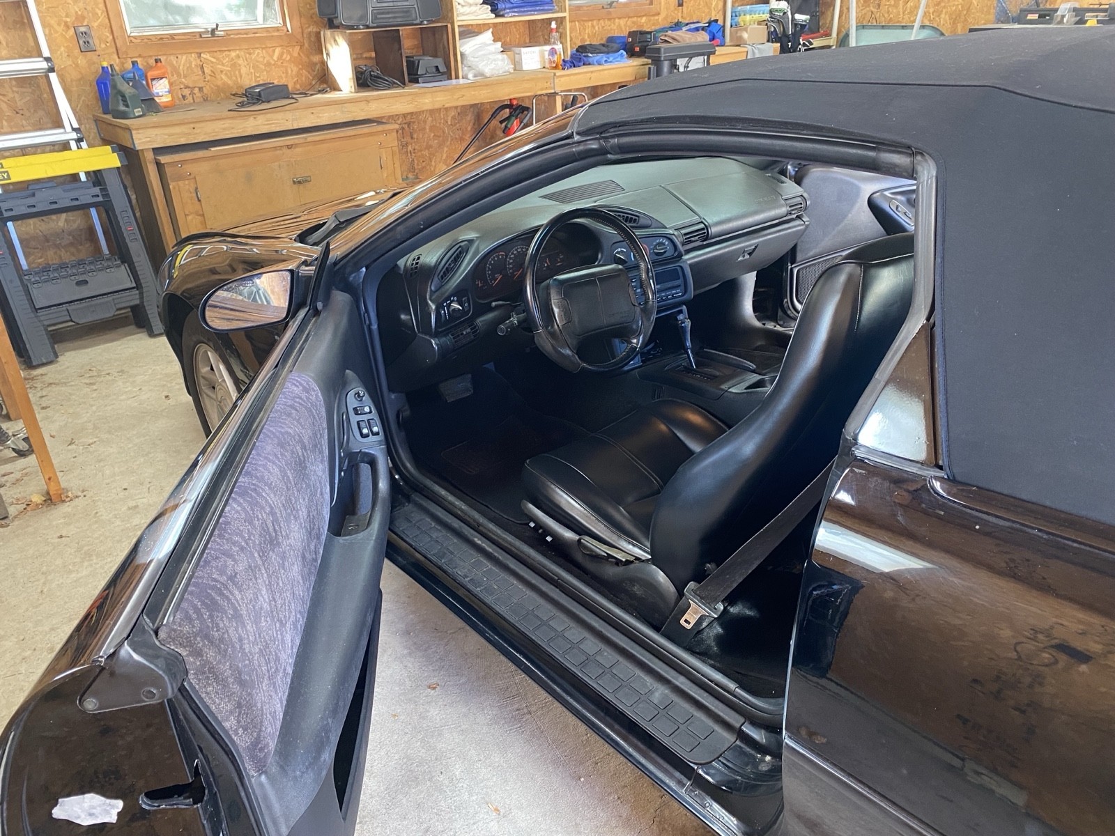 Chevrolet-Camaro-1994-Convertible-12