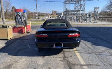 Chevrolet-Camaro-1994-Convertible-2