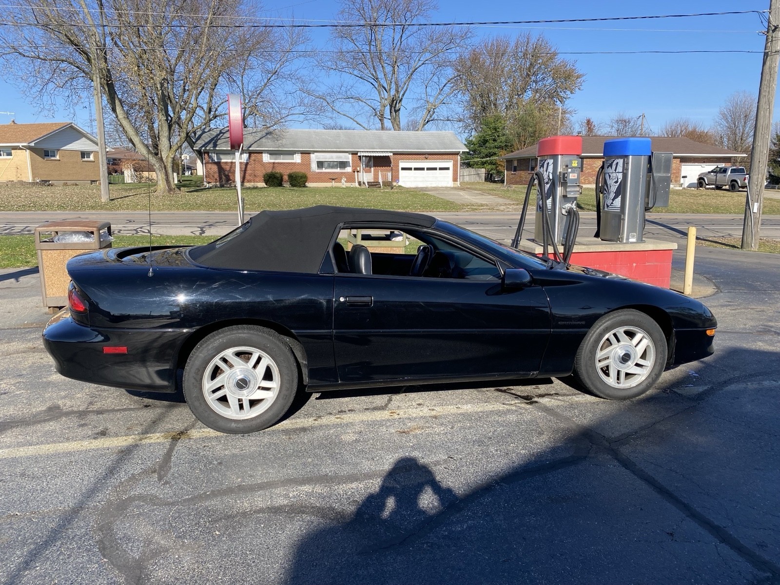 Chevrolet-Camaro-1994-Convertible-3
