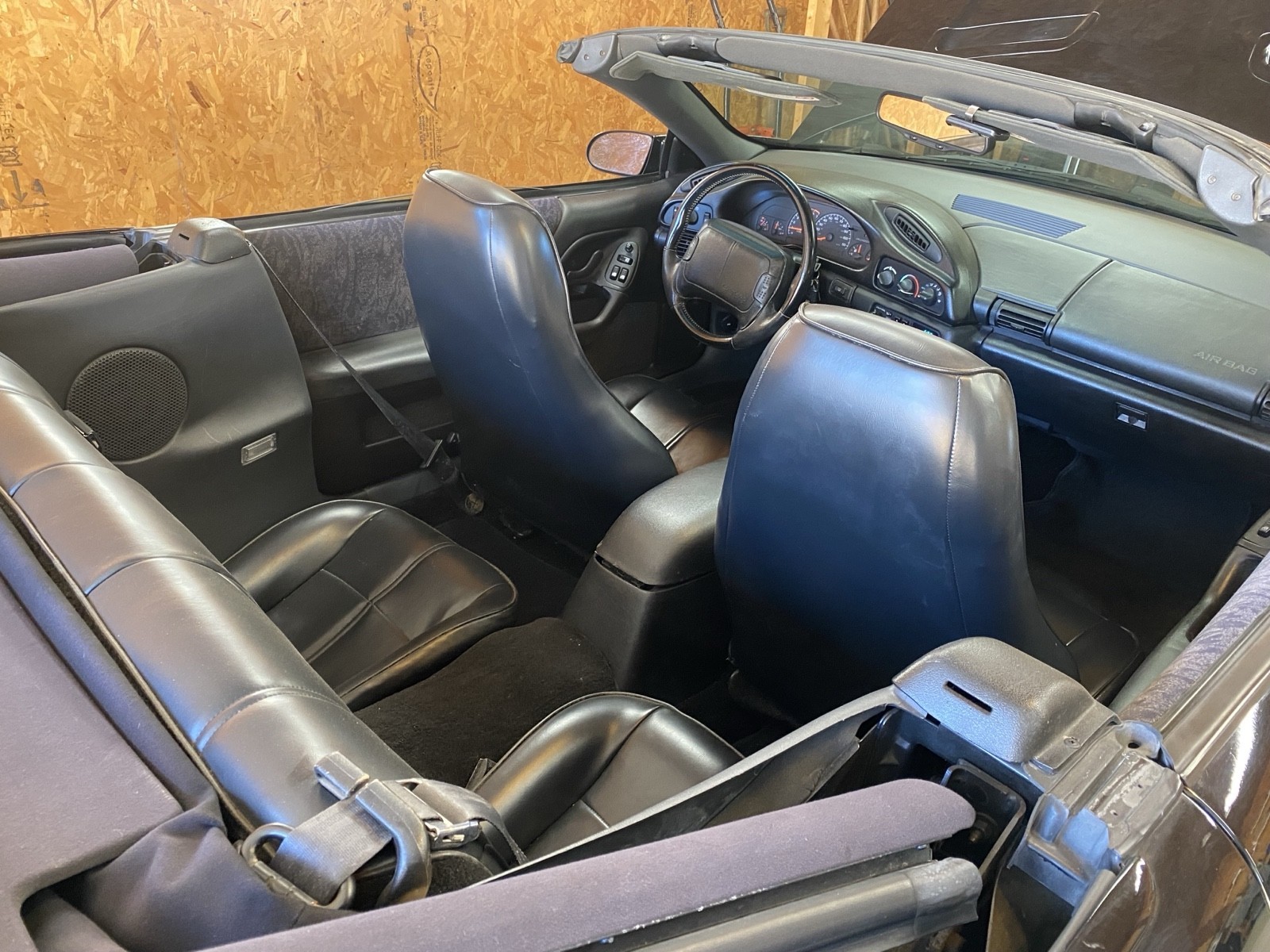 Chevrolet-Camaro-1994-Convertible-8