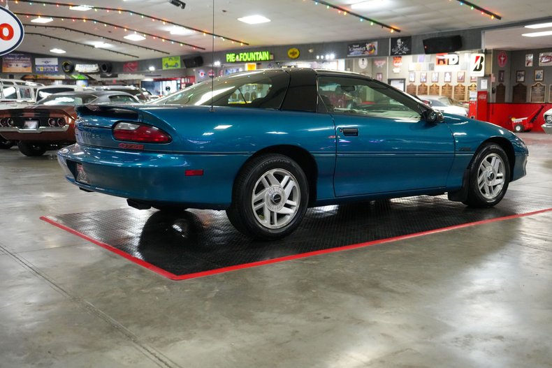 Chevrolet-Camaro-1994-Teal-Gray-27