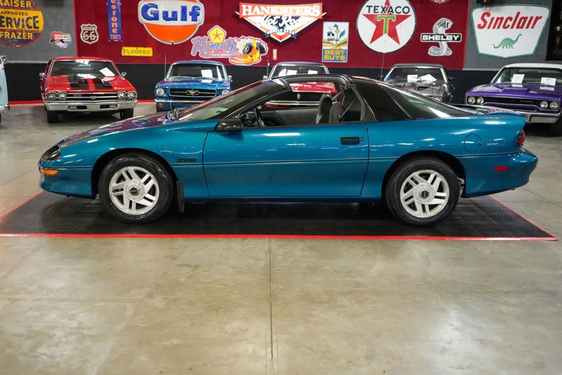 Chevrolet-Camaro-1994-Teal-Gray-30