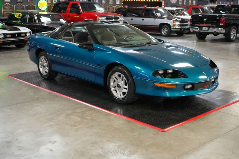 Chevrolet-Camaro-1994-Teal-Gray-35