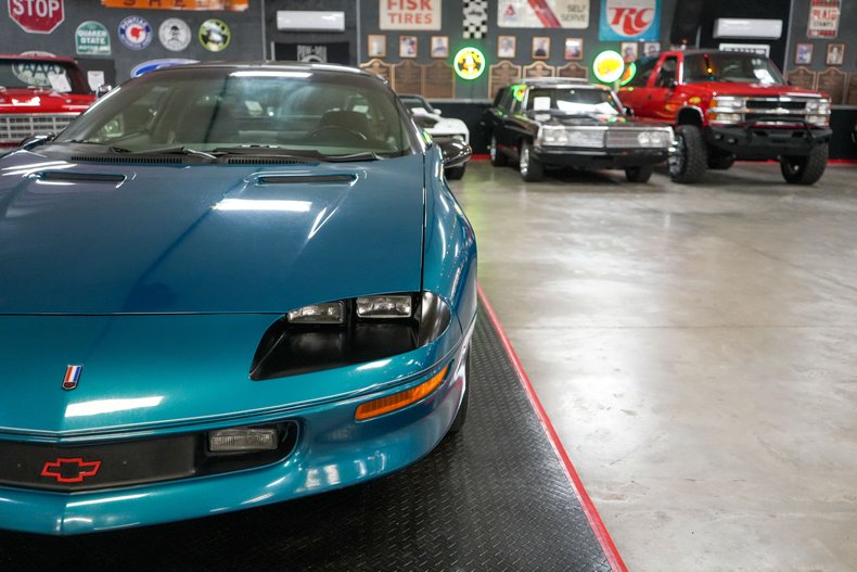 Chevrolet-Camaro-1994-Teal-Gray-38