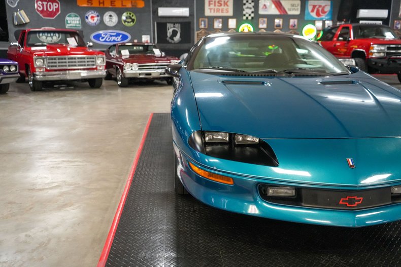 Chevrolet-Camaro-1994-Teal-Gray-39