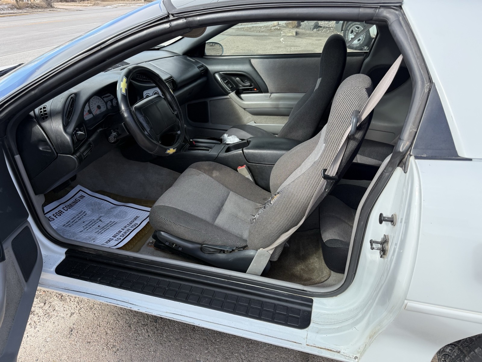 Chevrolet-Camaro-1995-7