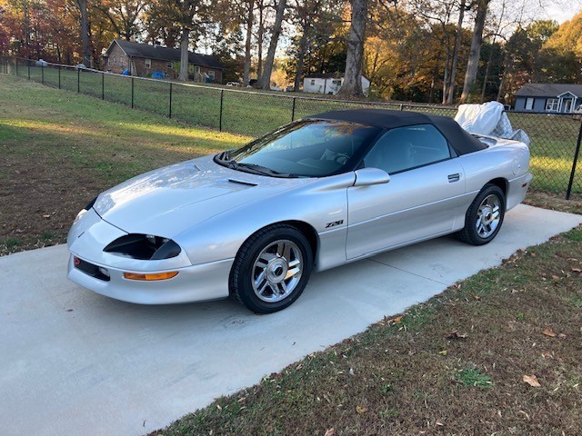Chevrolet-Camaro-1995-Convertible-1