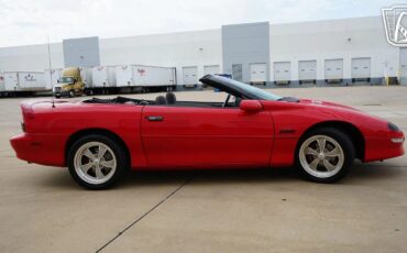 Chevrolet-Camaro-1995-Red-Black-1