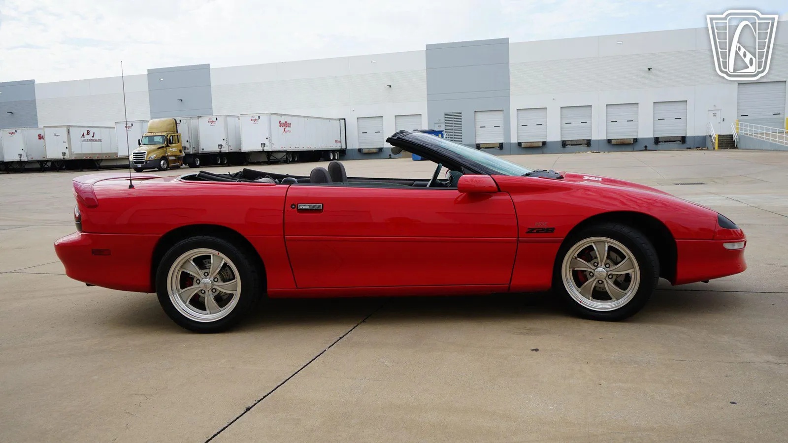 Chevrolet-Camaro-1995-Red-Black-1