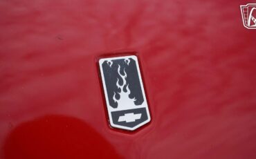 Chevrolet-Camaro-1995-Red-Black-15