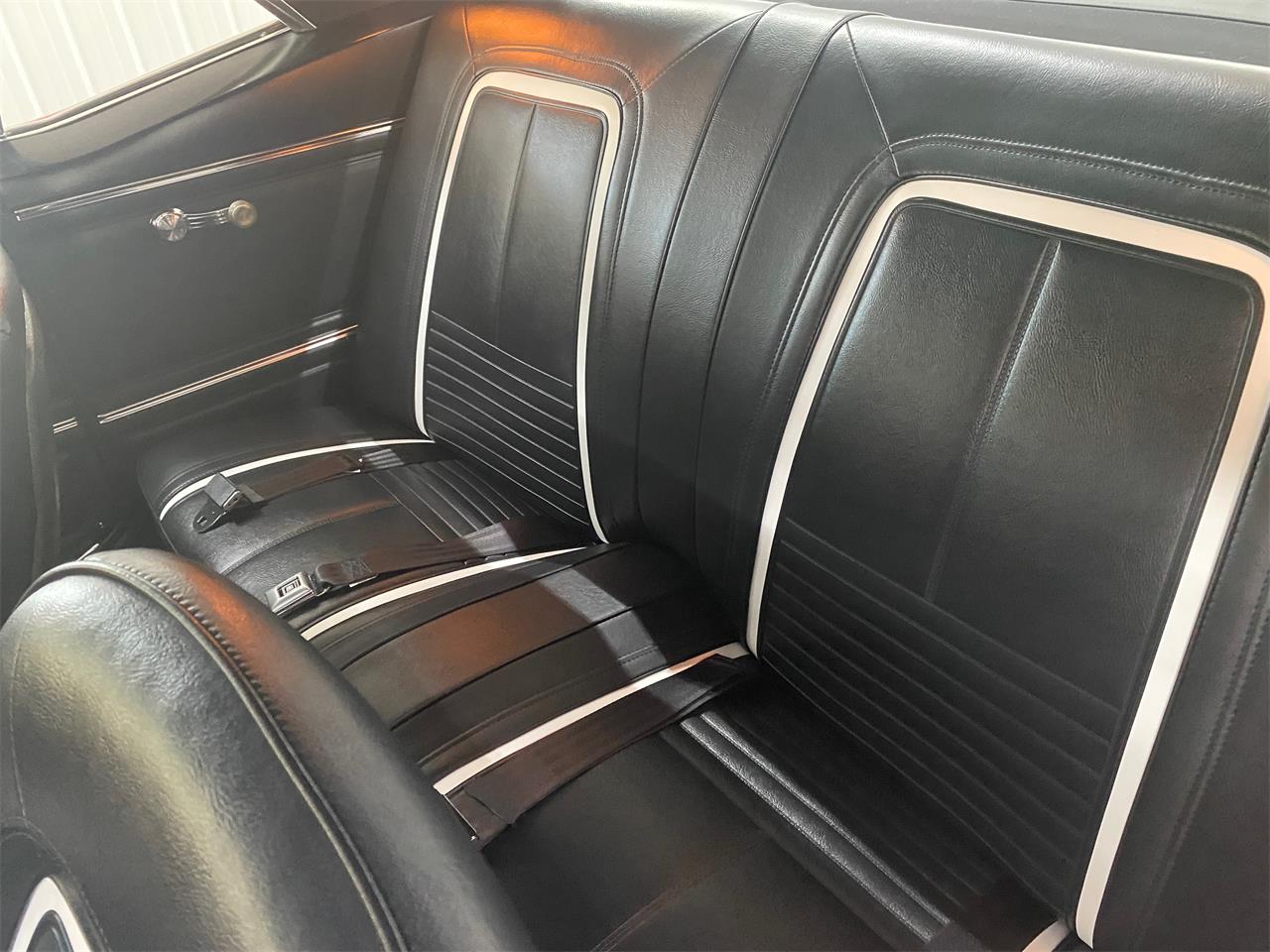 Chevrolet-Camaro-rs-1967-Red-Black-12