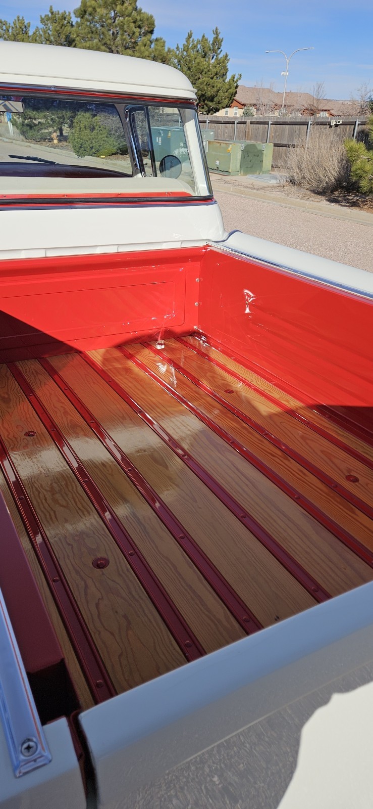 Chevrolet-Cameo-Carrier-1955-16