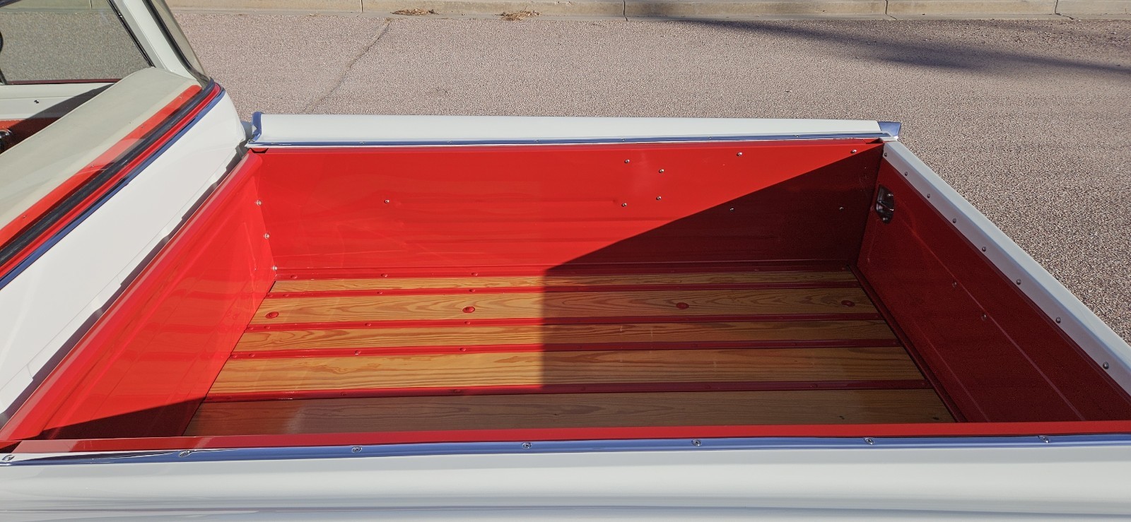 Chevrolet-Cameo-Carrier-1955-17