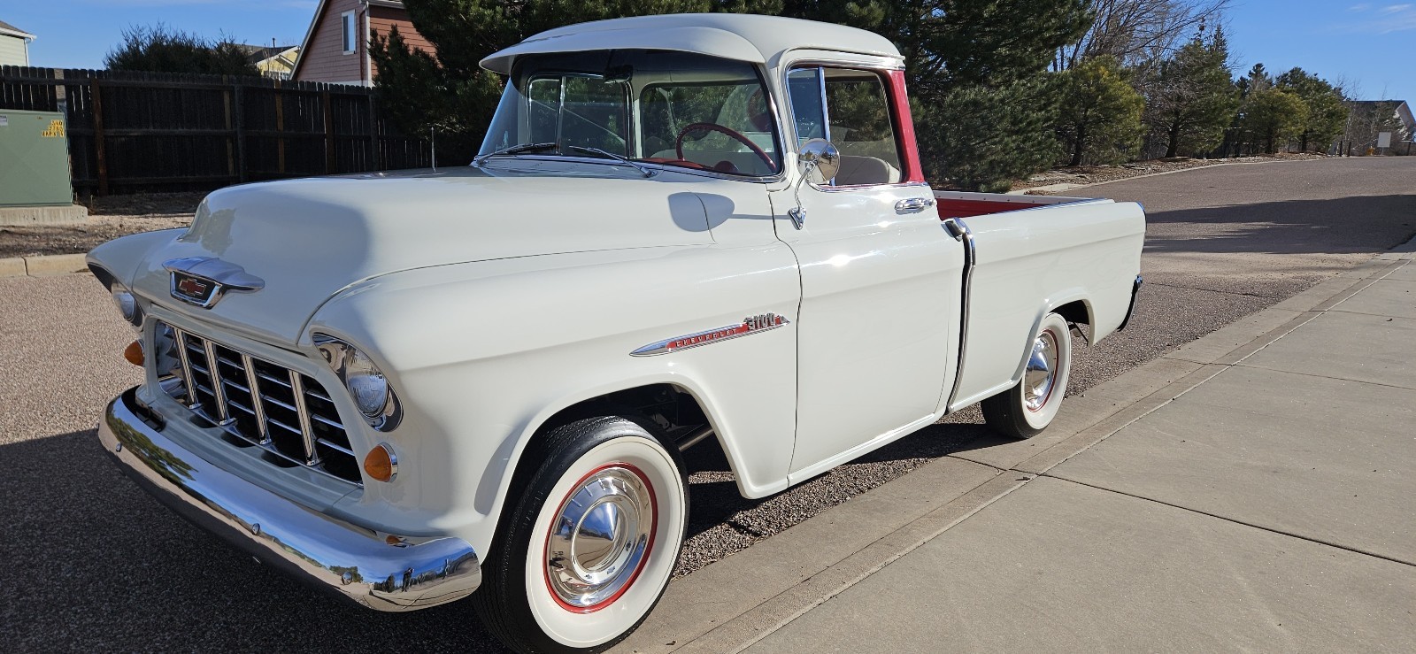 Chevrolet-Cameo-Carrier-1955-2