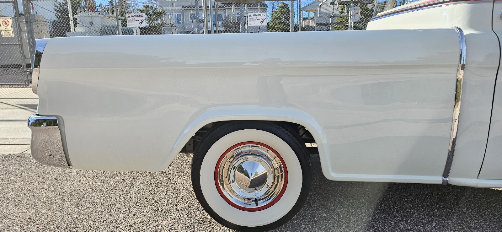 Chevrolet-Cameo-Carrier-1955-27