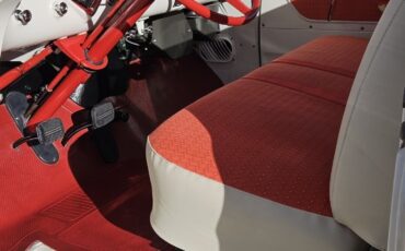 Chevrolet-Cameo-Carrier-1955-35