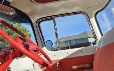 Chevrolet-Cameo-Carrier-1955-39