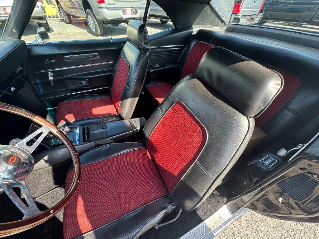 Chevrolet-Camrao-Resto-mod-slick-paint-LS-V8-4l60-cold-ac-1969-38