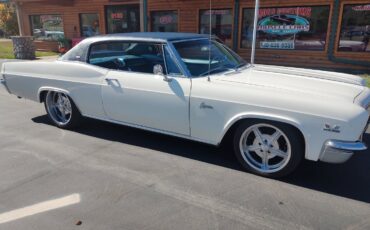 Chevrolet-Caprice-1966-2-Door-Coupe-22