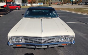 Chevrolet-Caprice-1966-2-Door-Coupe-28