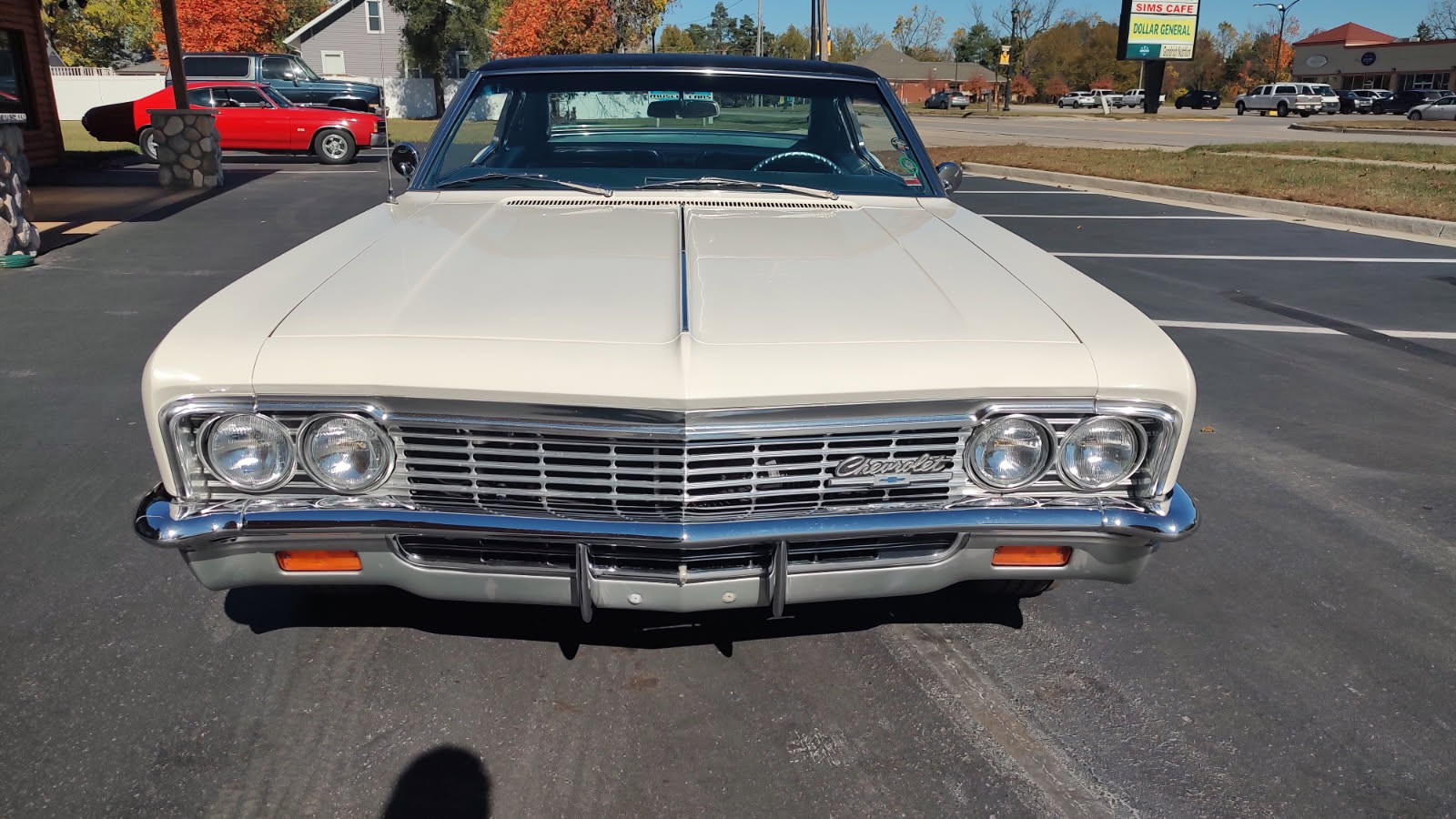 Chevrolet-Caprice-1966-2-Door-Coupe-29