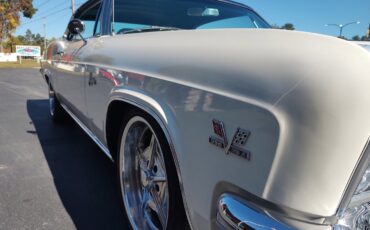 Chevrolet-Caprice-1966-2-Door-Coupe-31