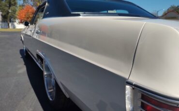 Chevrolet-Caprice-1966-2-Door-Coupe-32