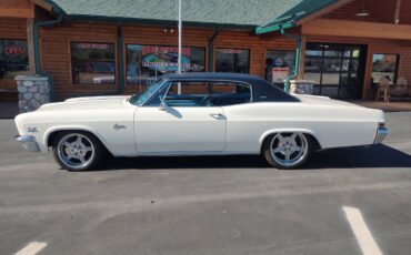 Chevrolet-Caprice-1966-2-Door-Coupe-6