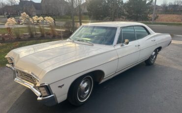 Chevrolet-Caprice-1967-Sedan-1