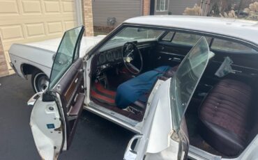 Chevrolet-Caprice-1967-Sedan-15