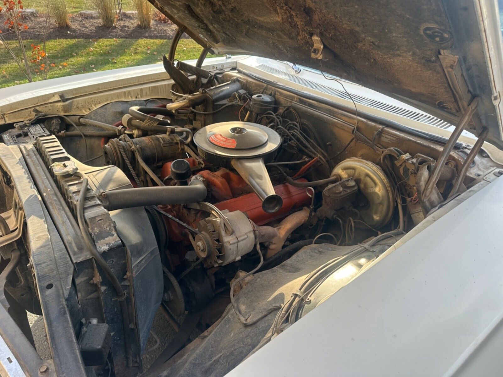 Chevrolet-Caprice-1967-Sedan-24