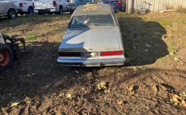 Chevrolet-Caprice-1986-Sedan-1