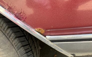 Chevrolet-Caprice-1990-Sedan-12