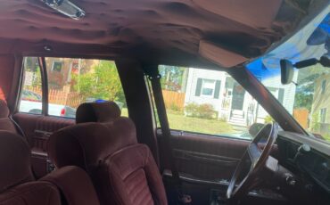 Chevrolet-Caprice-1990-Sedan-7