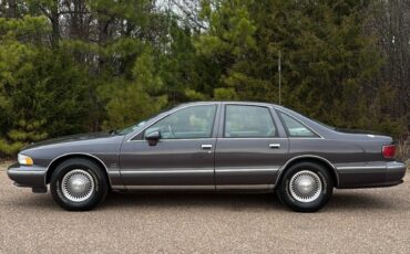 Chevrolet-Caprice-1993