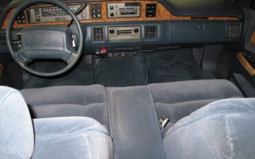 Chevrolet-Caprice-1993-Wagon-1