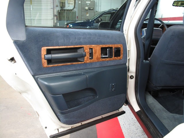 Chevrolet-Caprice-1993-Wagon-18