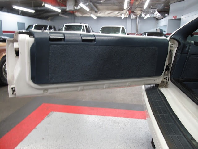 Chevrolet-Caprice-1993-Wagon-25