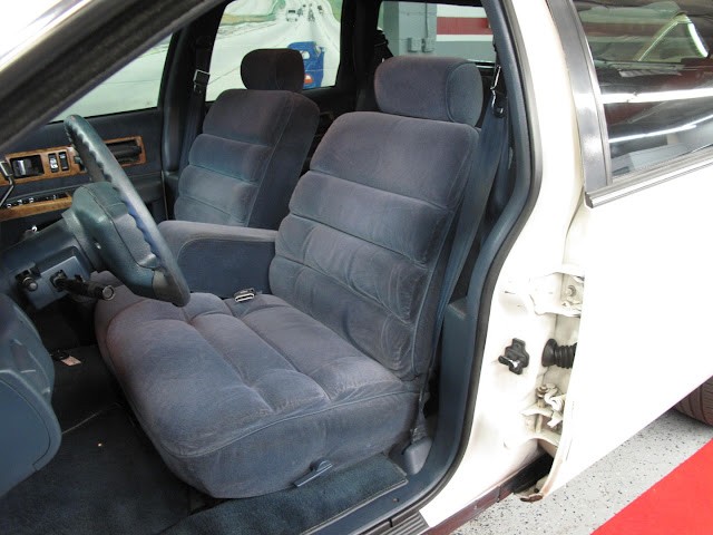 Chevrolet-Caprice-1993-Wagon-38