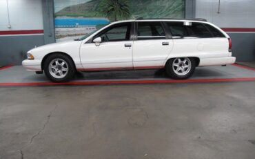 Chevrolet-Caprice-1993-Wagon