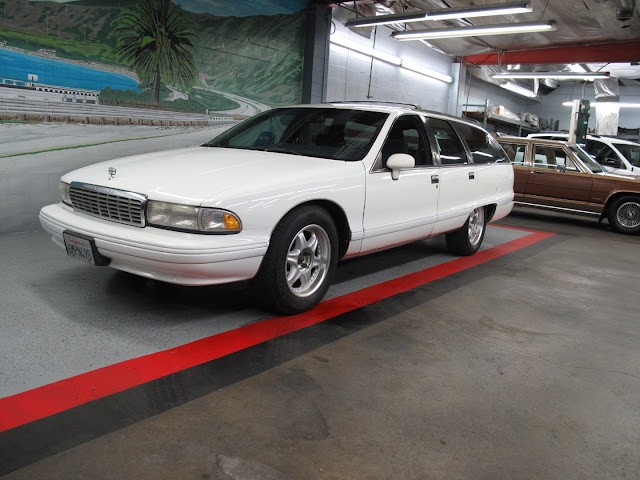 Chevrolet-Caprice-1993-Wagon-5