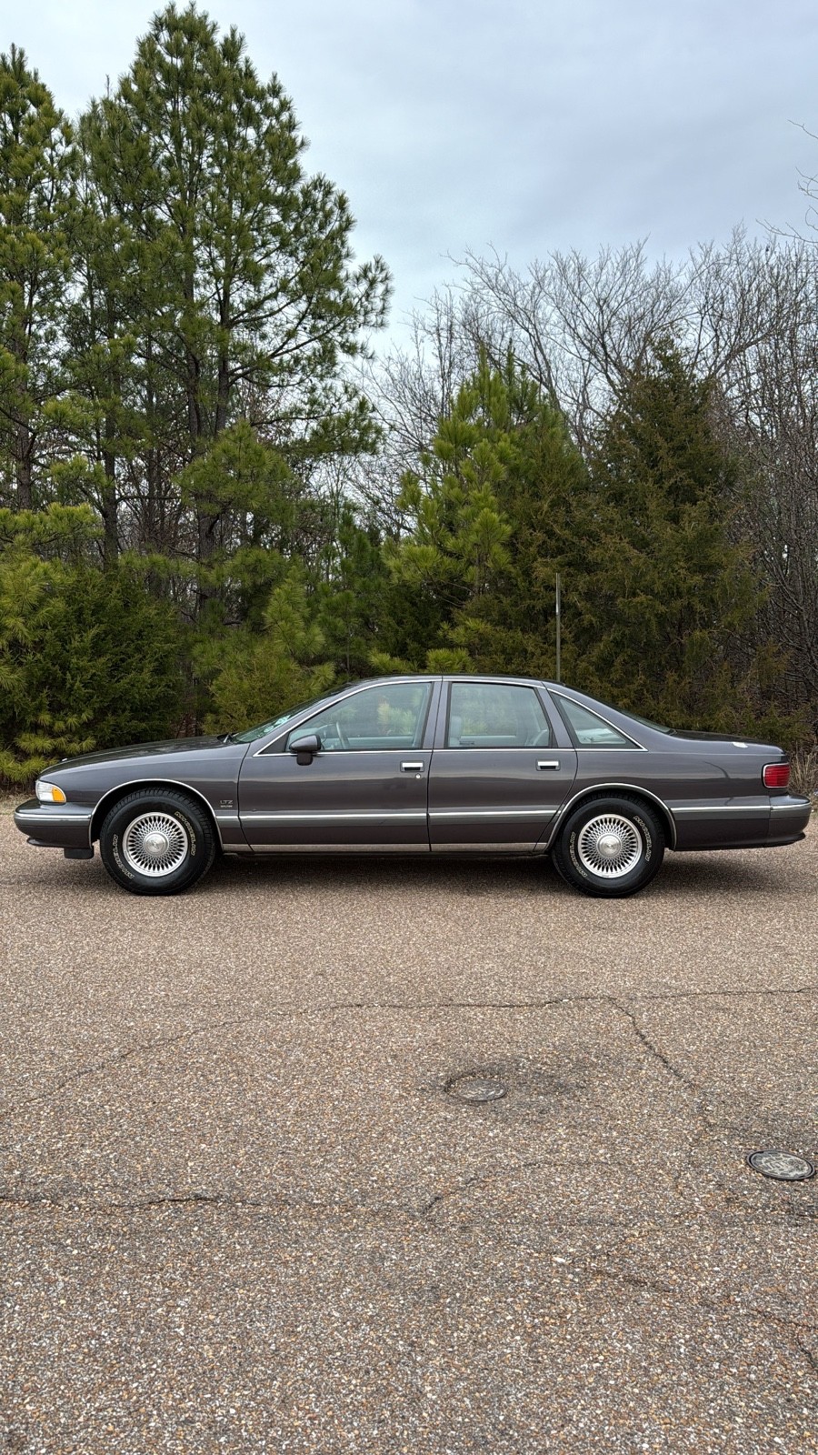 Chevrolet-Caprice-1993