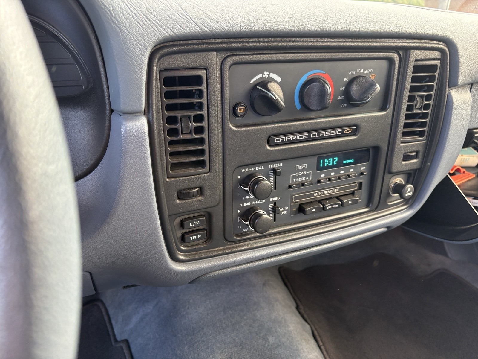 Chevrolet-Caprice-1994-15