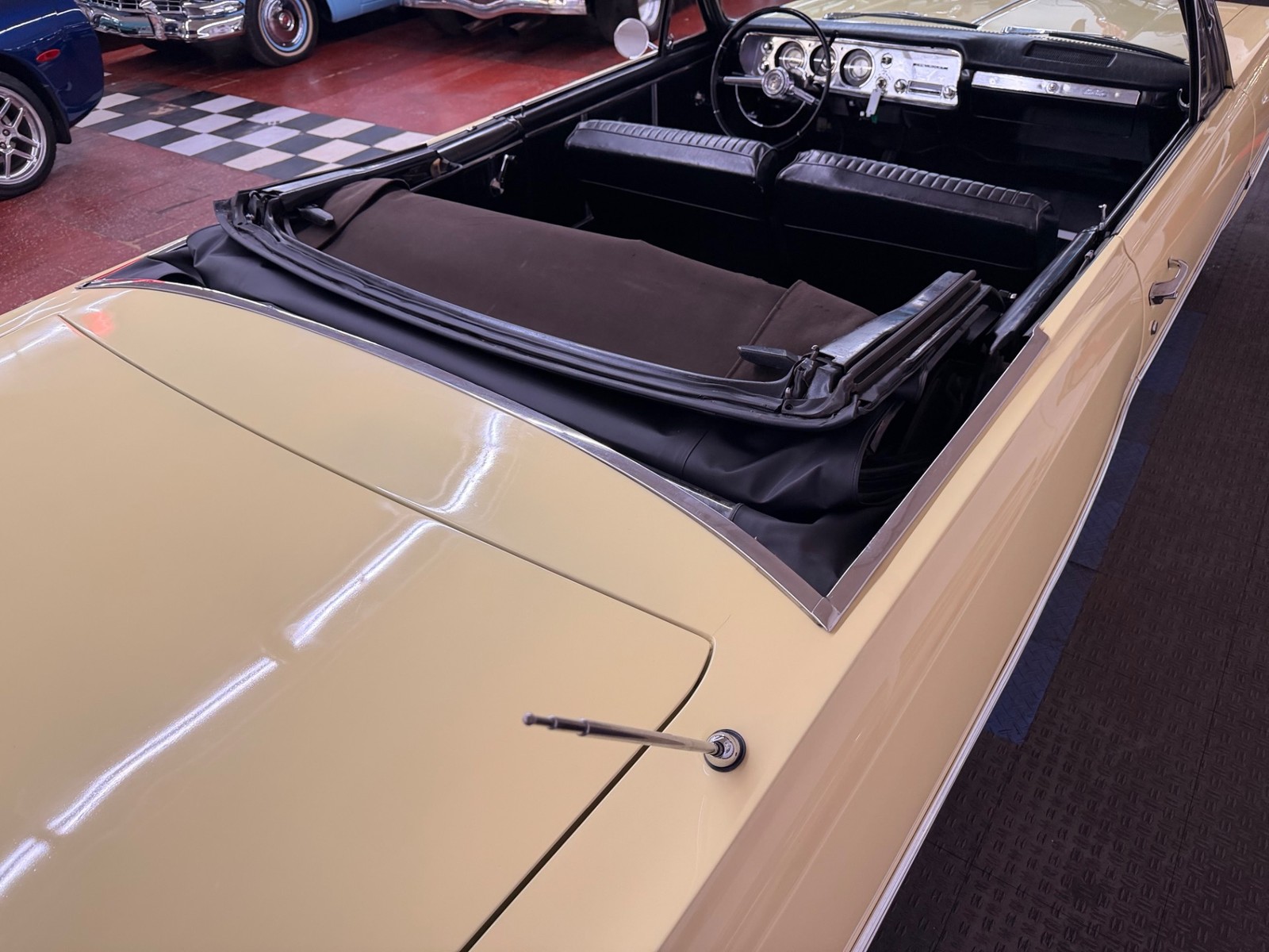 Chevrolet-Chevelle-1964-Convertible-23