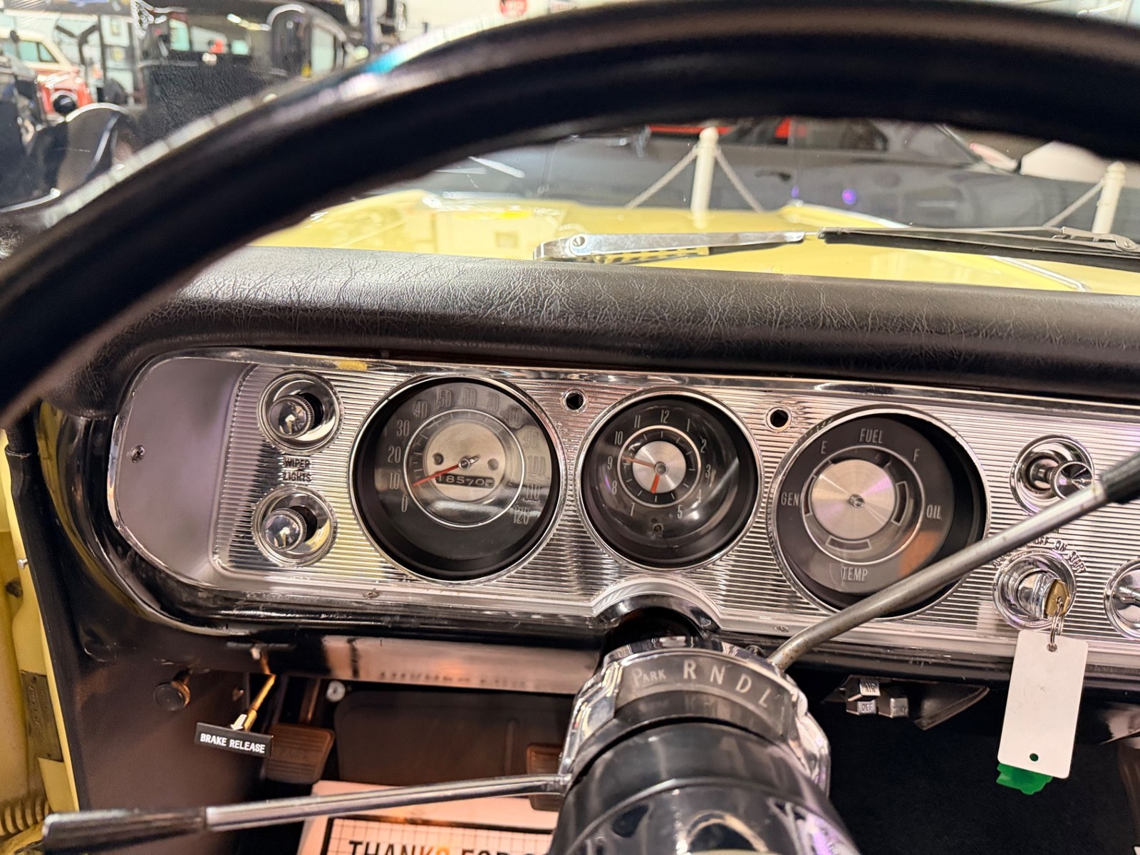 Chevrolet-Chevelle-1964-Convertible-38