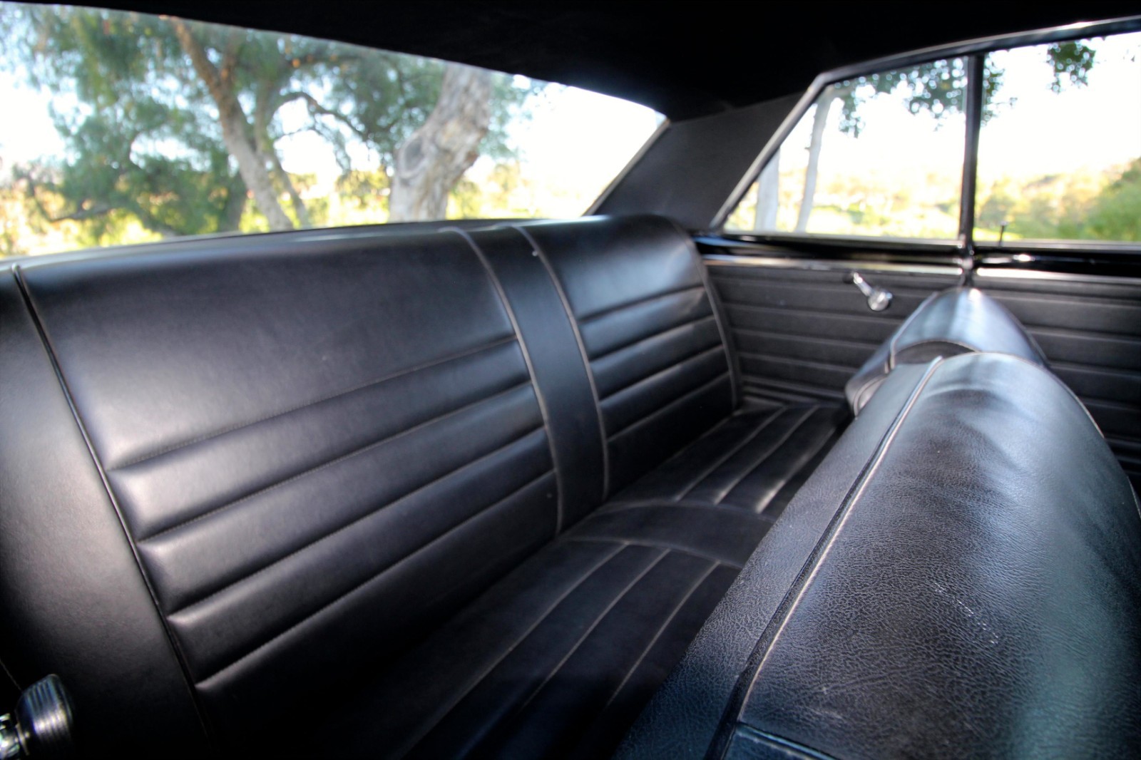 Chevrolet-Chevelle-1965-Coupe-13