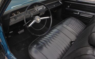 Chevrolet-Chevelle-1966-2-Door-11